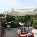 Tasia's * Perivólion