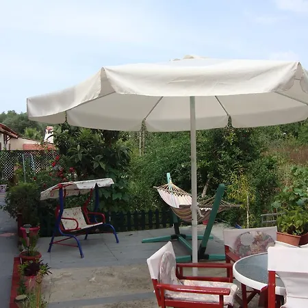 Tasia's * Perivólion