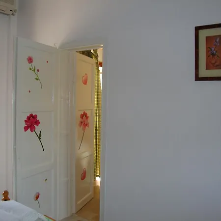 Apartament Tasia's *